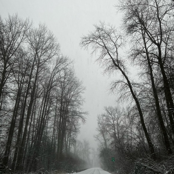 Meet your Posher, cali - Picture 1 of 1